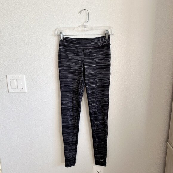 C9 Champion Duo Dry Black & Gray Graphic Leggings (XS) - Picture 4 of 6